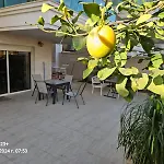 Milana\'S Deluxe With Big Patio And Pool