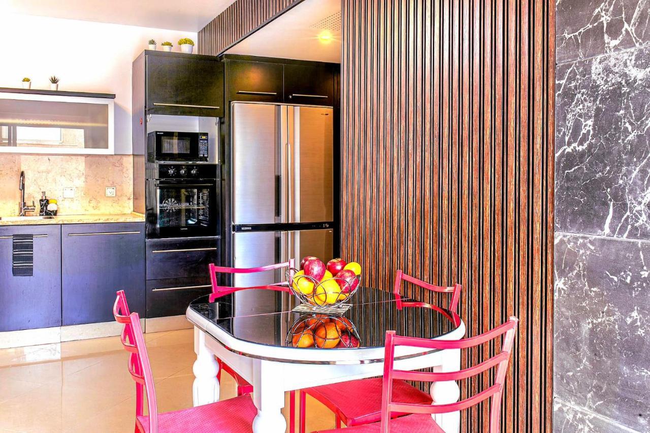 Appartement Milana's Deluxe With Big Patio And Pool
